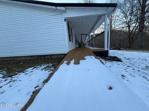 $415,000 | 4601 White Oak Road, Duff, TN 37729