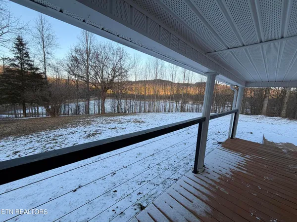 $415,000 | 4601 White Oak Road, Duff, TN 37729