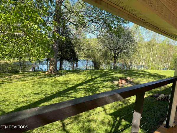 $415,000 | 4601 White Oak Road, Duff, TN 37729