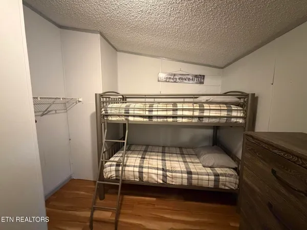 $415,000 | 4601 White Oak Road, Duff, TN 37729