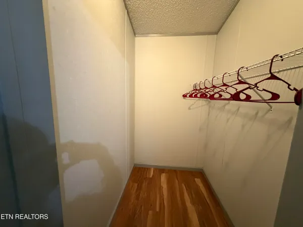 $415,000 | 4601 White Oak Road, Duff, TN 37729