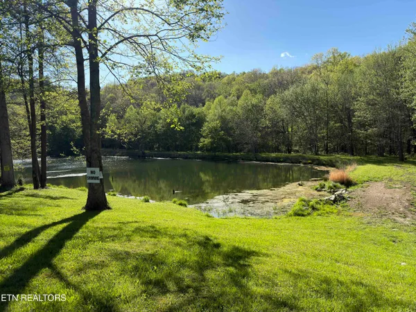 $415,000 | 4601 White Oak Road, Duff, TN 37729