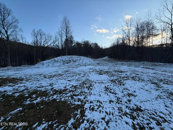 $415,000 | 4601 White Oak Road, Duff, TN 37729