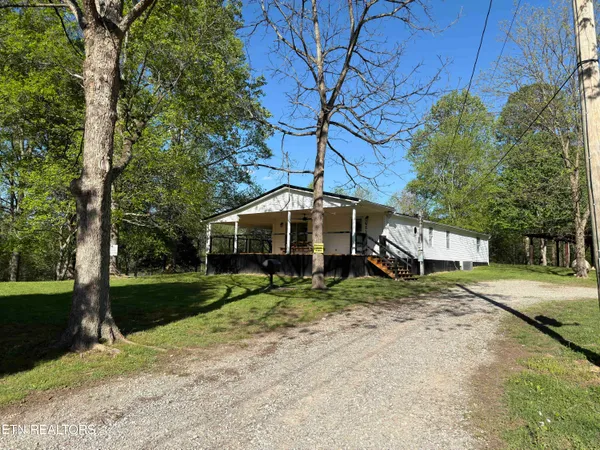 $415,000 | 4601 White Oak Road, Duff, TN 37729