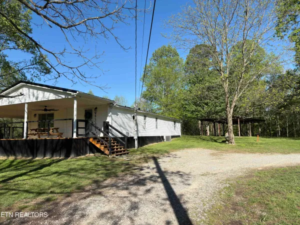 $415,000 | 4601 White Oak Road, Duff, TN 37729