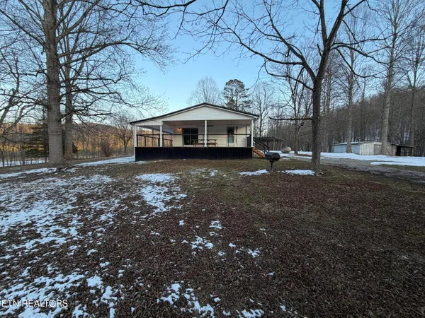 $415,000 | 4601 White Oak Road, Duff, TN 37729