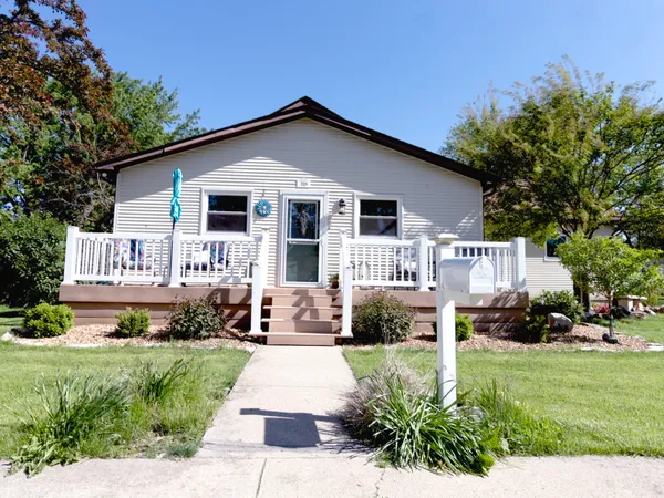 $300,000 | 218 West South Street, Dwight, IL 60420