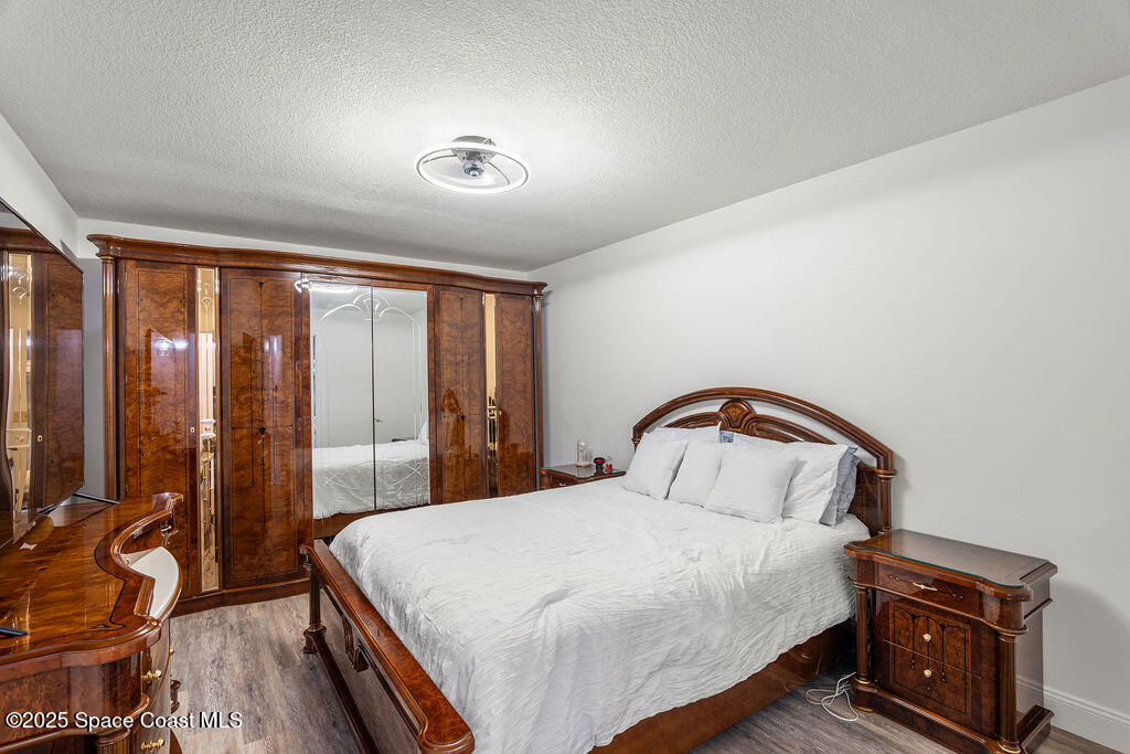 2182 Appalachian Drive Melbourne, FL 32935 - Photo 9 of 16 Master Berm