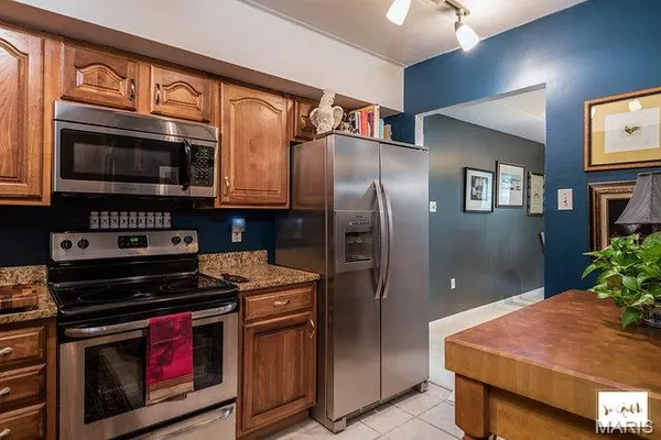 $1,850 | 55 South Gore Avenue, Unit 1H, Webster Groves, MO 63119