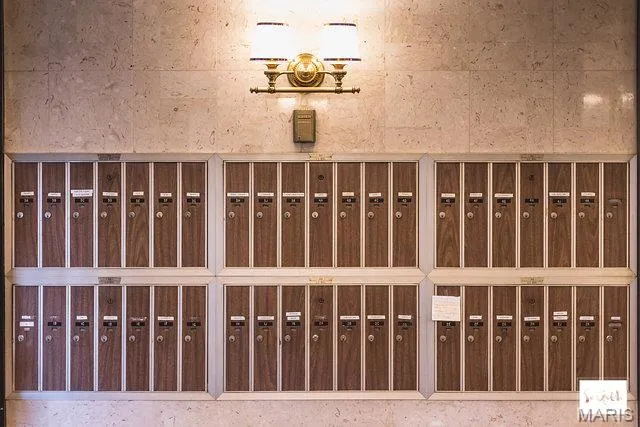 $1,850 | 55 South Gore Avenue, Unit 1H, Webster Groves, MO 63119