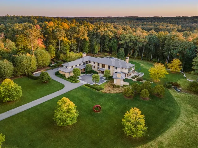 $29,000,000 | 9 Atlas Lane, Weston, MA 02493
