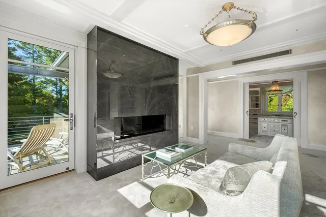 $29,000,000 | 9 Atlas Lane, Weston, MA 02493