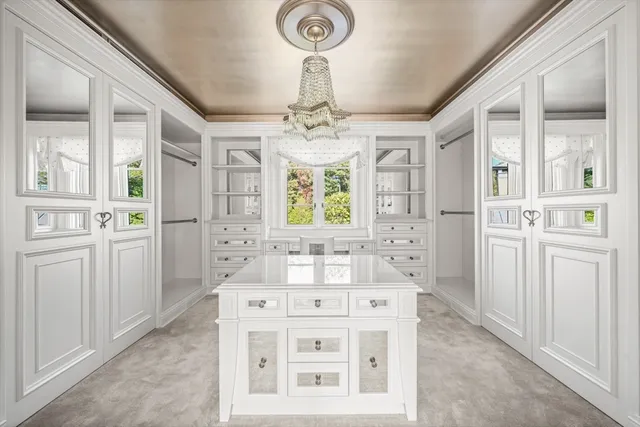 $29,000,000 | 9 Atlas Lane, Weston, MA 02493