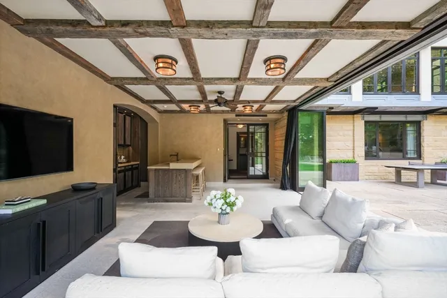 $29,000,000 | 9 Atlas Lane, Weston, MA 02493