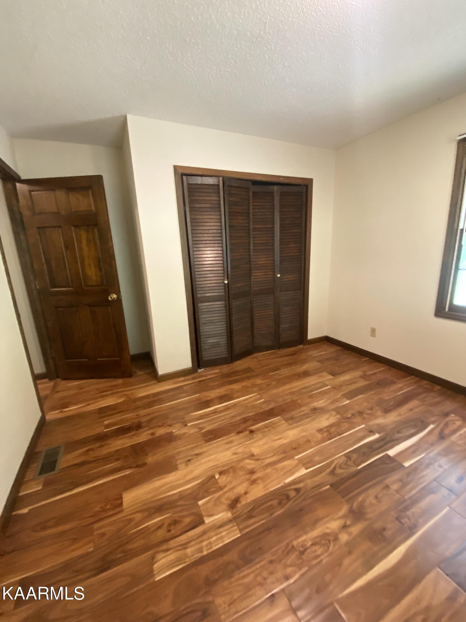 1139 Ridgeview Drive Clinton, TN 37716 - Photo 18 of 37 1139-26