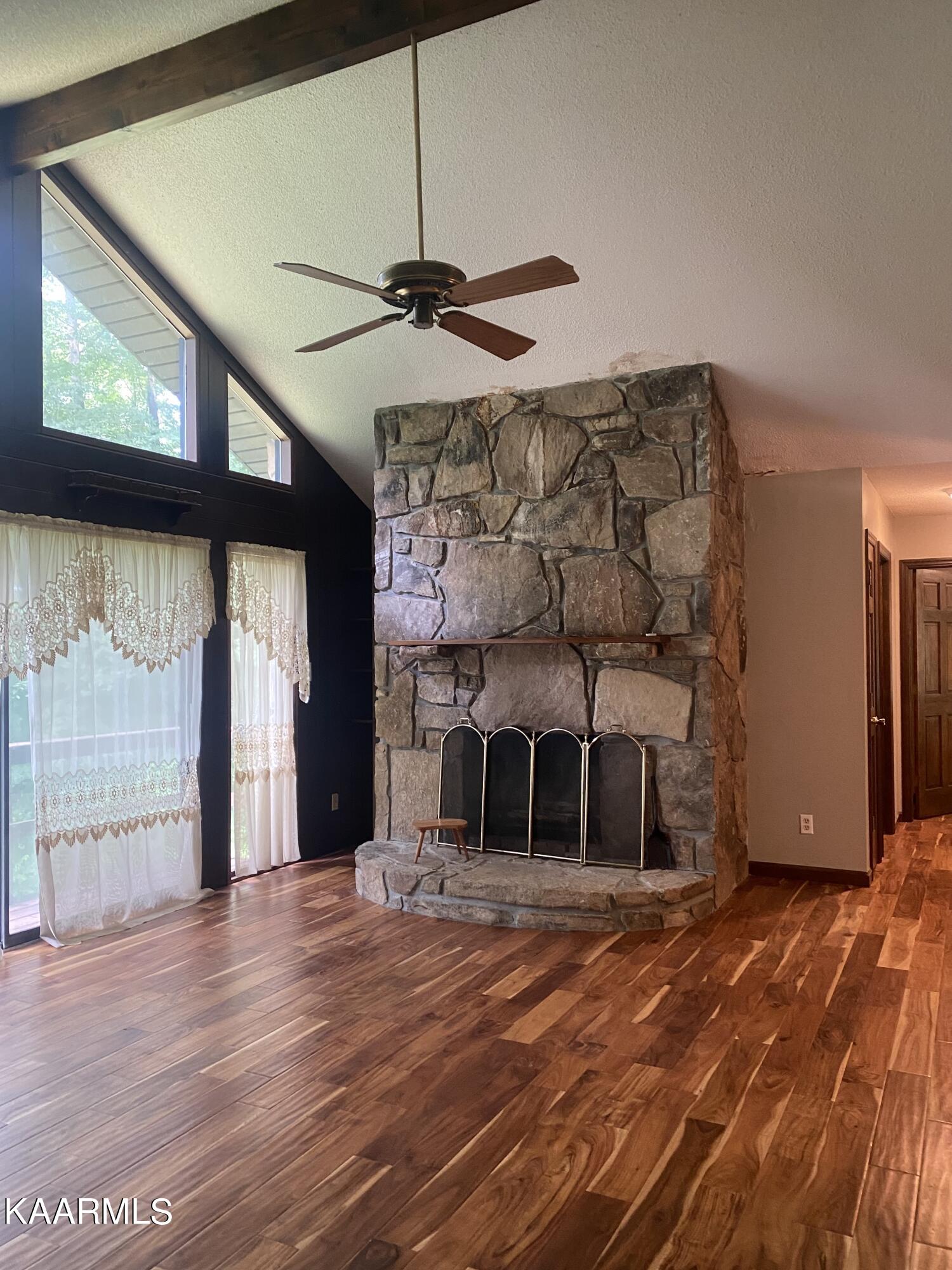 1139 Ridgeview Drive Clinton, TN 37716 - Photo 4 of 37 1139-12