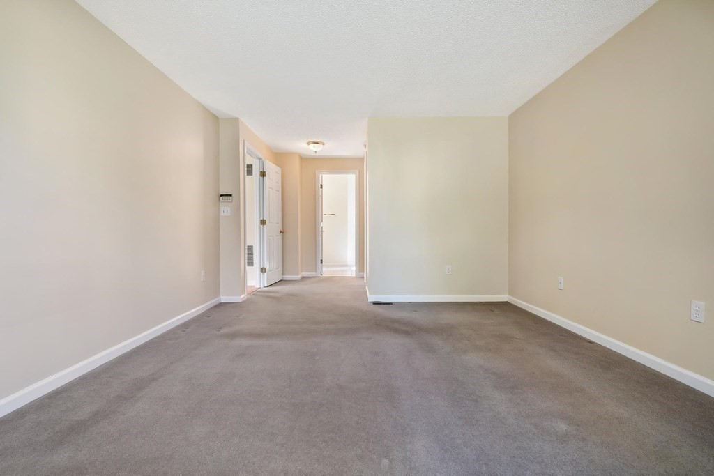 117 Abington Road, Unit 117 Danvers, MA 01923 - Photo 11 of 31 Gallery Image 11