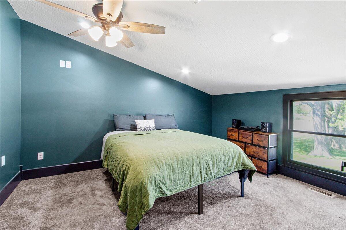 475 North Section Street La Rue, OH 43332 - Photo 14 of 21 Bedroom 2
