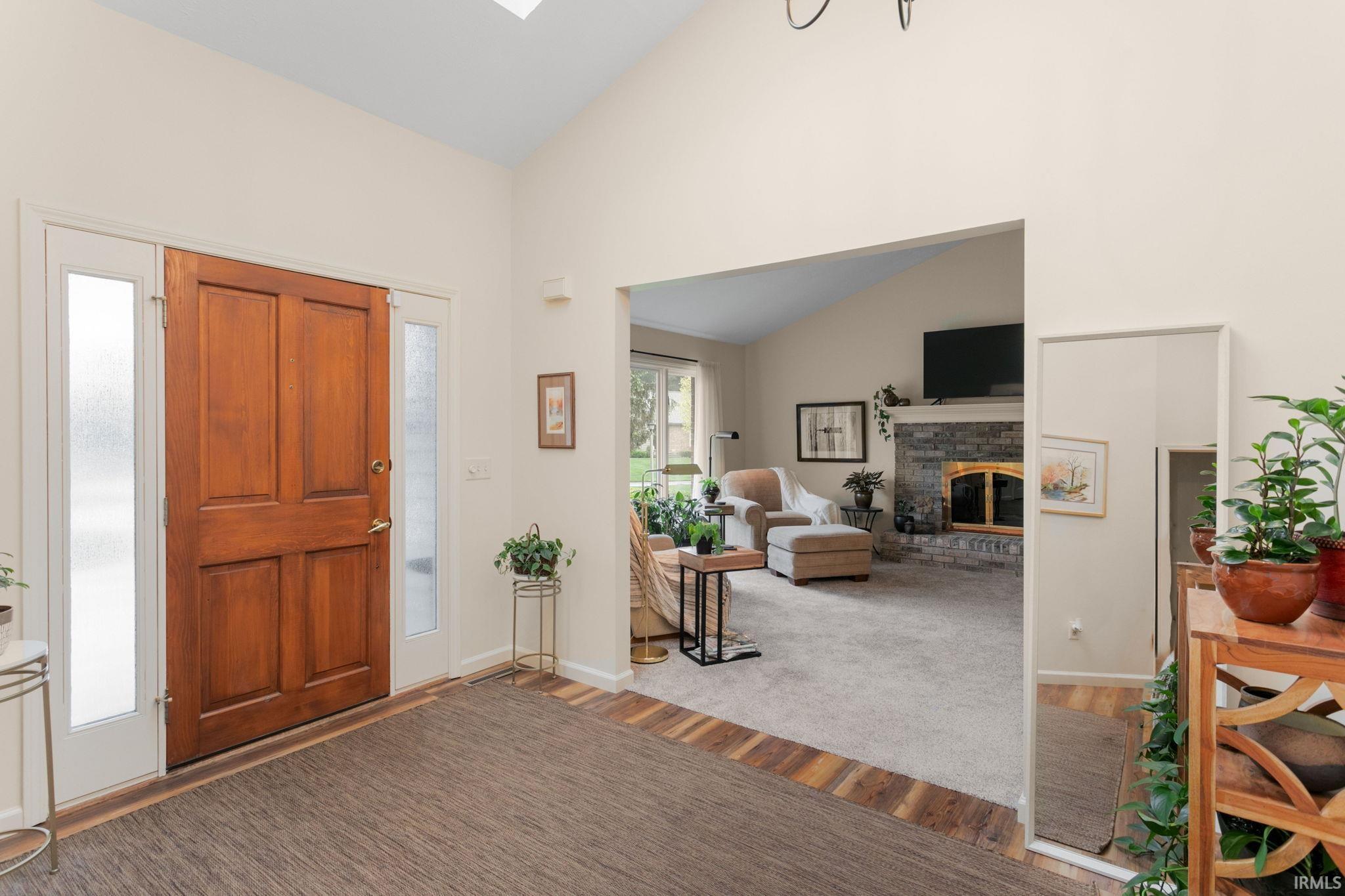51151 Huntington Lane Granger, IN 46530 - Photo 3 of 34