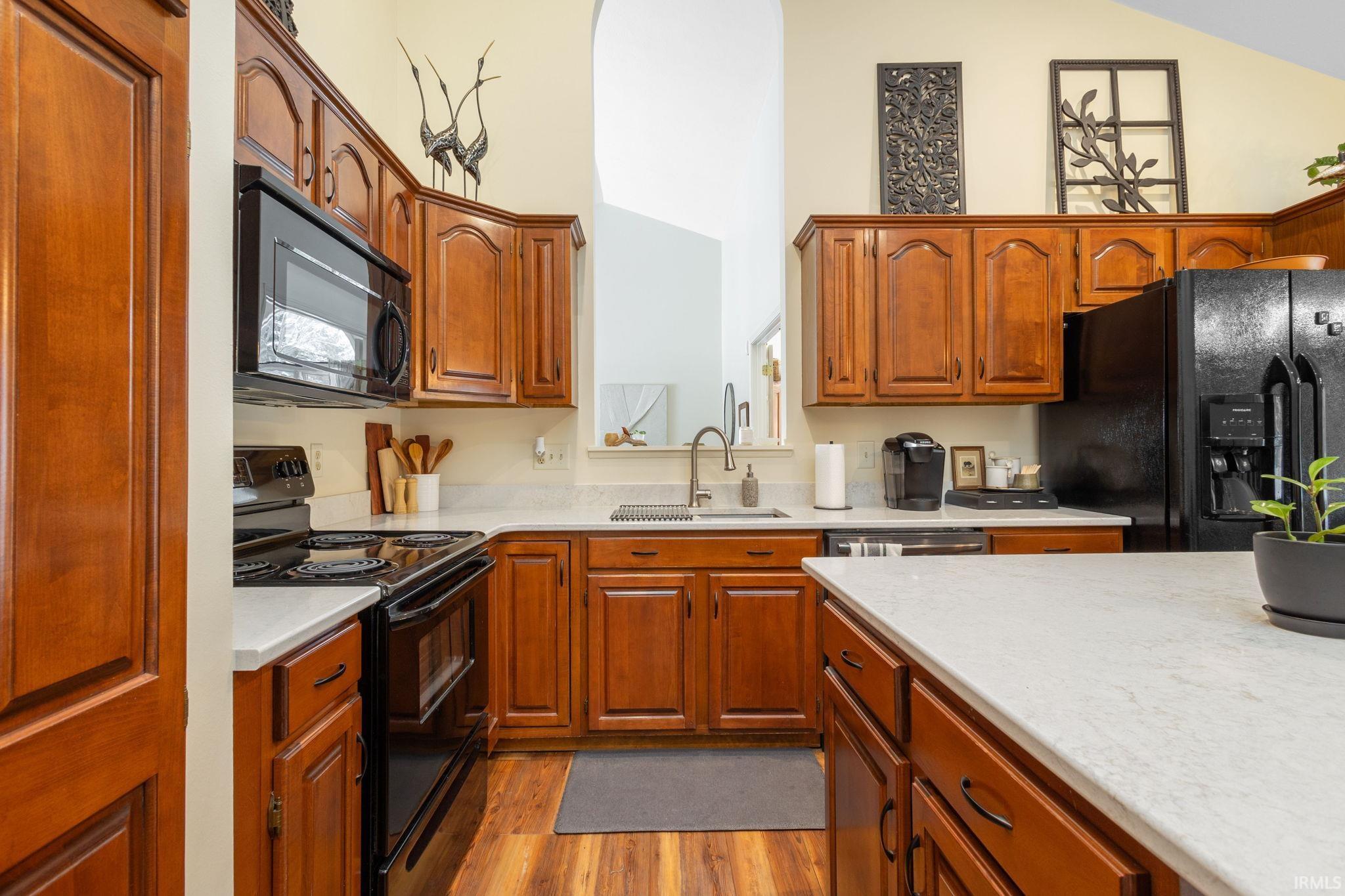 51151 Huntington Lane Granger, IN 46530 - Photo 8 of 35