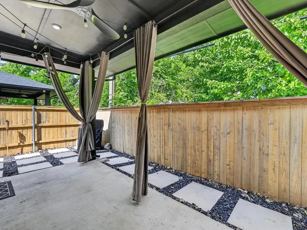 $3,195 | 1941 Glenmore Avenue, Fort Worth, TX 76102