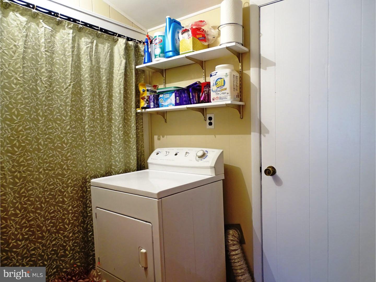 124 Hedge Road Levittown, PA 19056 - Photo 18 of 20 Laundry Room