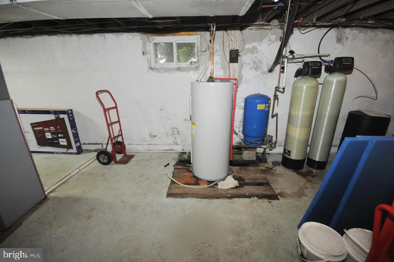 214 Old Forks Road Hammonton, NJ 08037 - Photo 36 of 39 basement