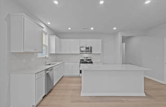 $309,999 | 1329 Capefox Drive, Spartanburg, SC 29303