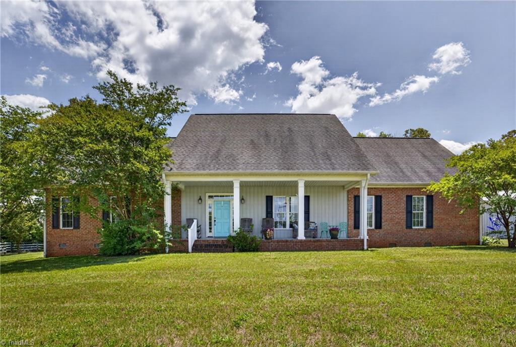 190 Parsley Road Reidsville, NC 27320 - Photo 2 of 46