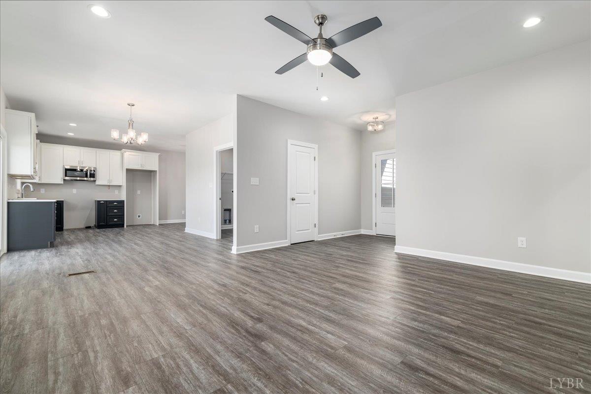 9768 Leesville Road Evington, VA 24550 - Photo 3 of 37