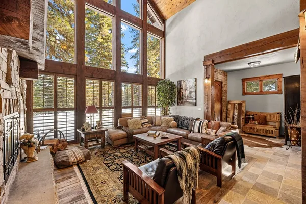 $1,800,000 | 424 Verita Street, McCall, ID 83638