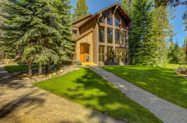 $1,800,000 | 424 Verita Street, McCall, ID 83638