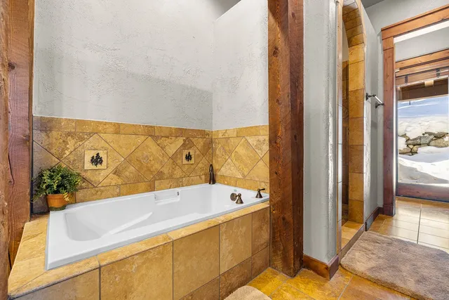 $1,800,000 | 424 Verita Street, McCall, ID 83638