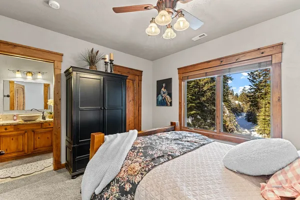 $1,800,000 | 424 Verita Street, McCall, ID 83638