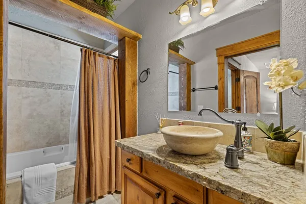 $1,800,000 | 424 Verita Street, McCall, ID 83638