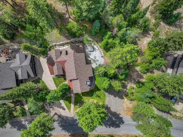 $1,800,000 | 424 Verita Street, McCall, ID 83638