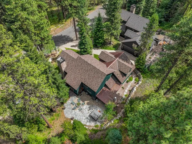 $1,800,000 | 424 Verita Street, McCall, ID 83638