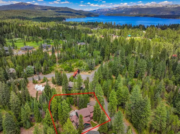 $1,800,000 | 424 Verita Street, McCall, ID 83638