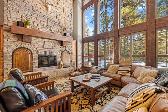 $1,800,000 | 424 Verita Street, McCall, ID 83638