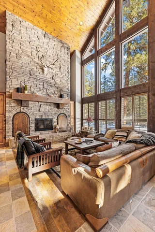 $1,800,000 | 424 Verita Street, McCall, ID 83638