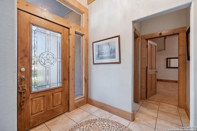 $1,375,000 | 6170 County Road 332, Jourdanton, TX 78026