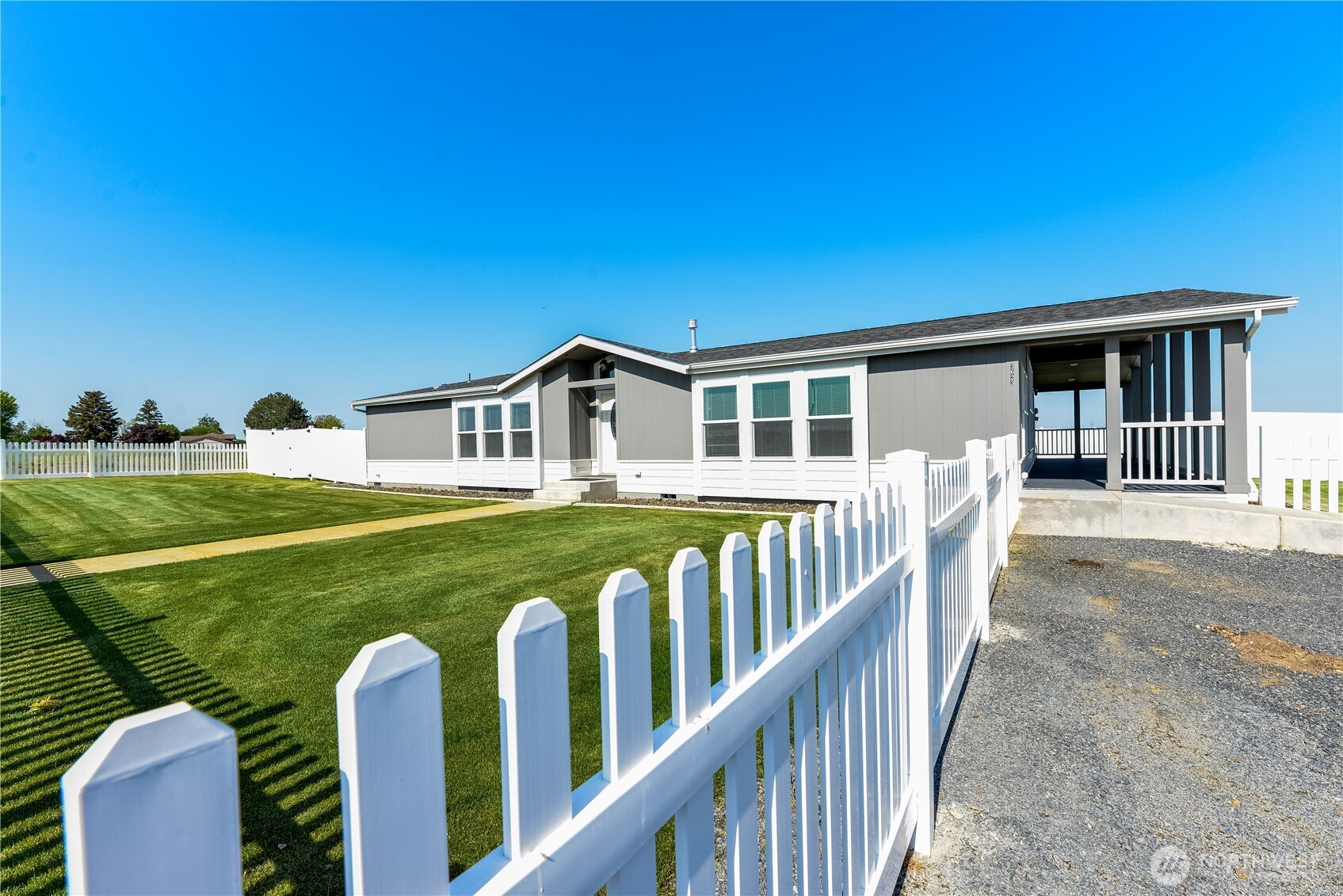 3623 Northwest Dodson Road Ephrata, WA 98823 - Photo 2 of 35