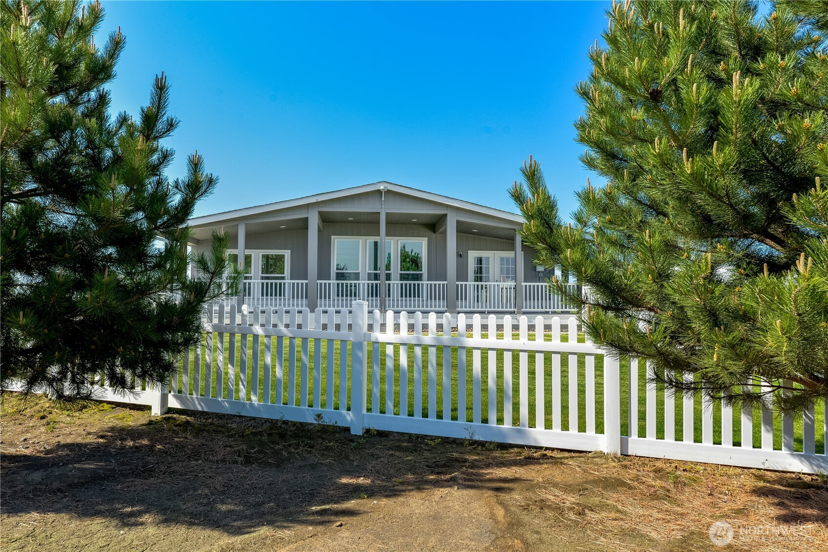 3623 Northwest Dodson Road Ephrata, WA 98823 - Photo 4 of 35