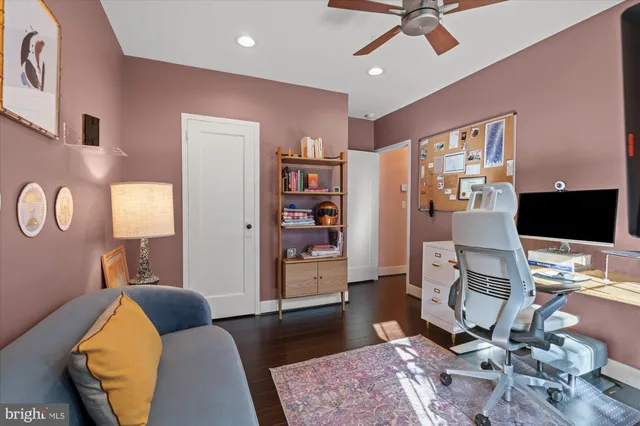 $625,000 | 1028 Valley Drive, Alexandria, VA 22305