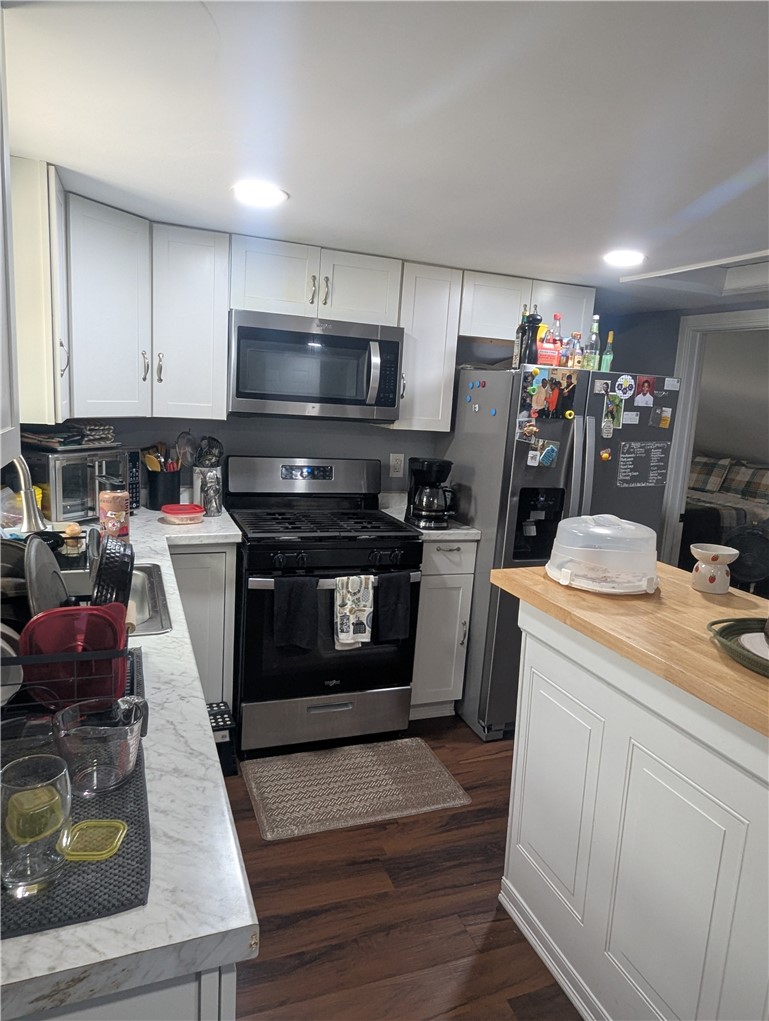 123 Laban Street Providence, RI 02909 - Photo 14 of 42