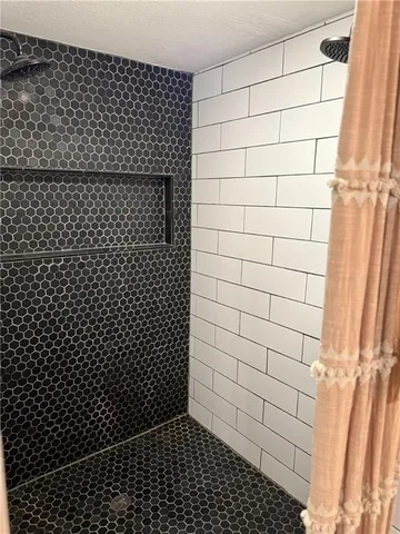 $100,000 | 12509 West 154th Terrace, Overland Park, KS 66221