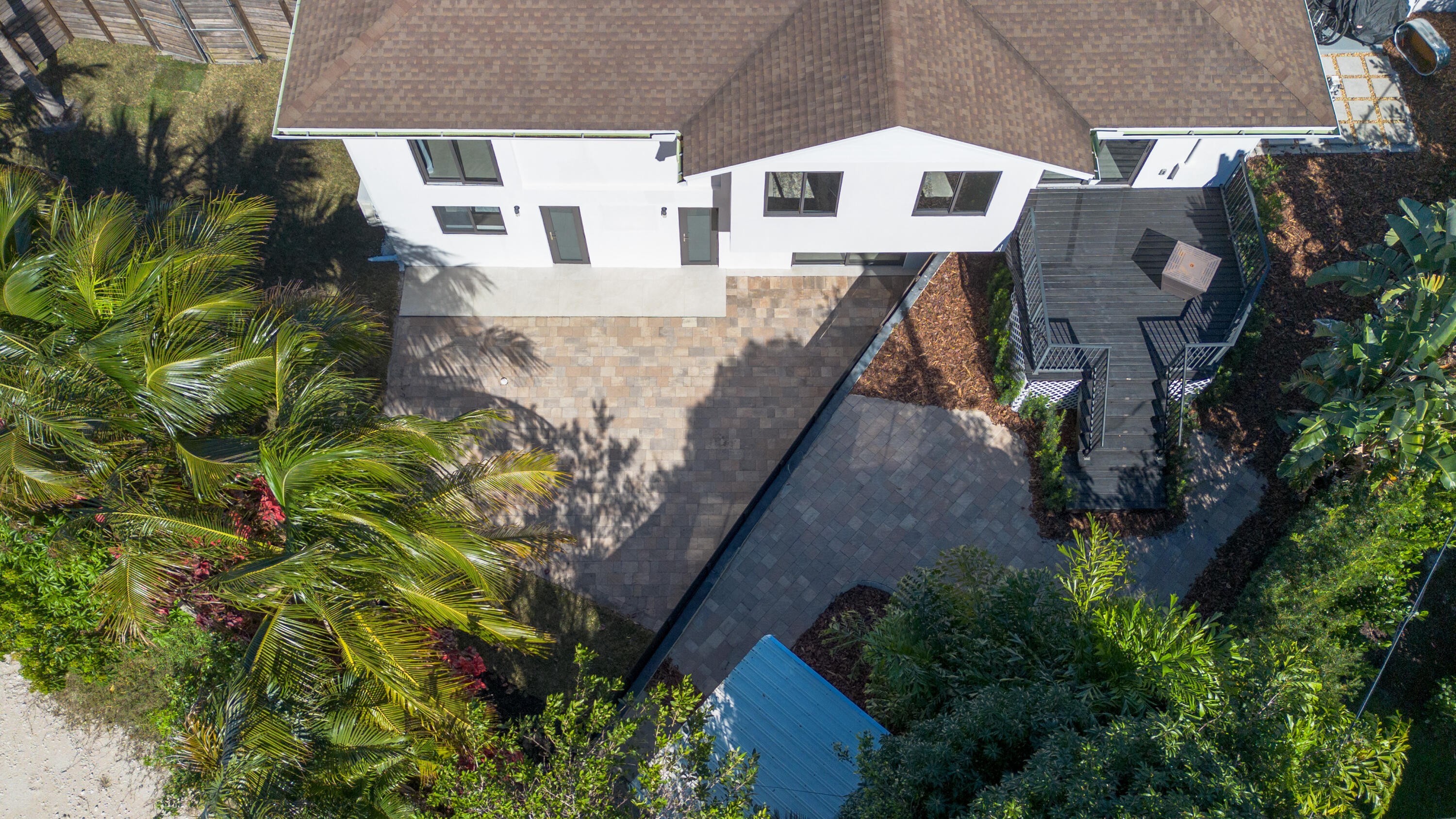 501 High Street Boca Raton, FL 33432 - Photo 26 of 27 an aerial view of residential houses with outdoor space