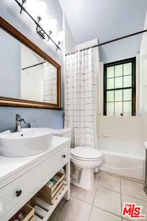 $829,000 | 4420 Tujunga Avenue, Unit 2, North Hollywood, CA 91602