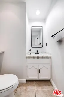 $829,000 | 4420 Tujunga Avenue, Unit 2, North Hollywood, CA 91602