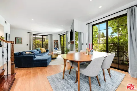 $829,000 | 4420 Tujunga Avenue, Unit 2, North Hollywood, CA 91602